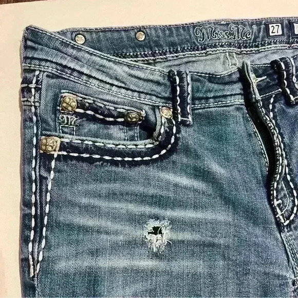 Miss Me Womens Denim Distressed Capris Jeans JPB5014 Boyfriend 30” Waist - Picture 9 of 9